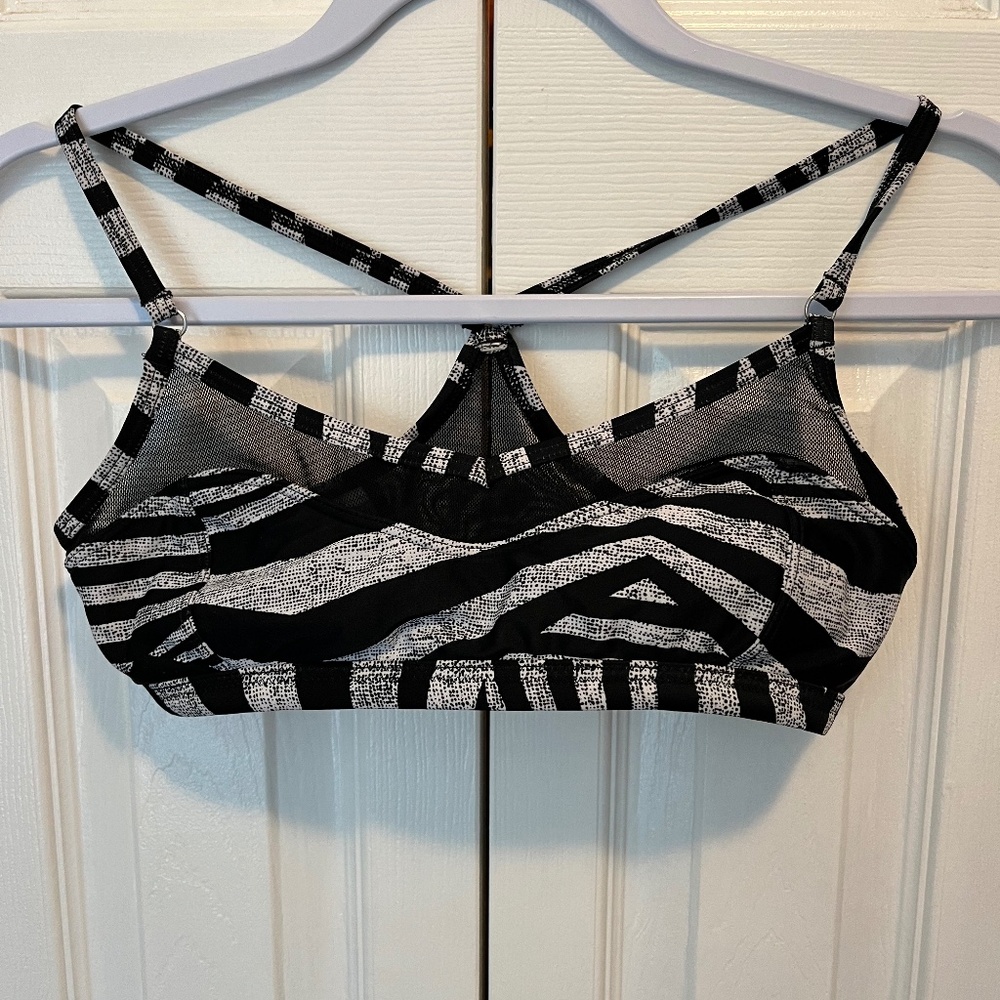 Speedo Size XS bathing suit top